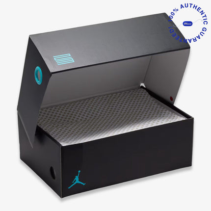 *PRE-ORDER* Air Jordan 11 Retro 'Black / Gamma Blue' (2025) (PS)